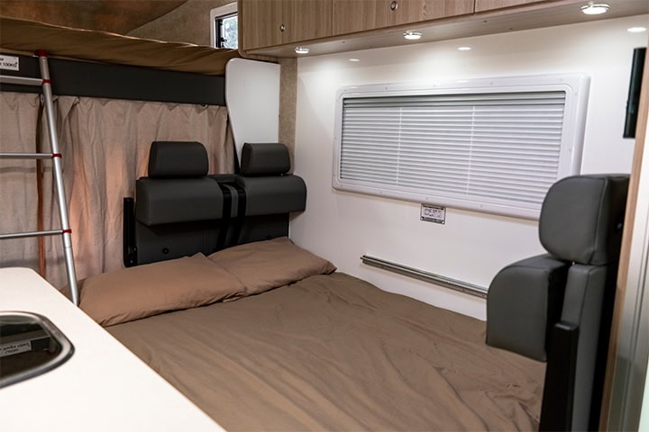 Maui River 6 Berth-bed