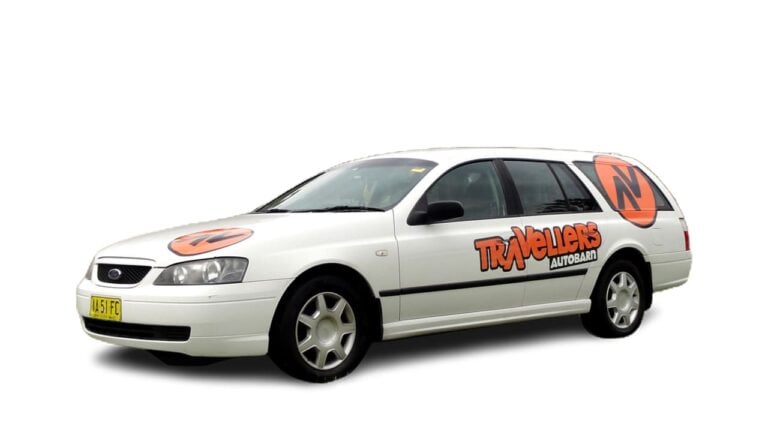 Travellers Autobarn Station Wagon - 2 Berth-white-bg