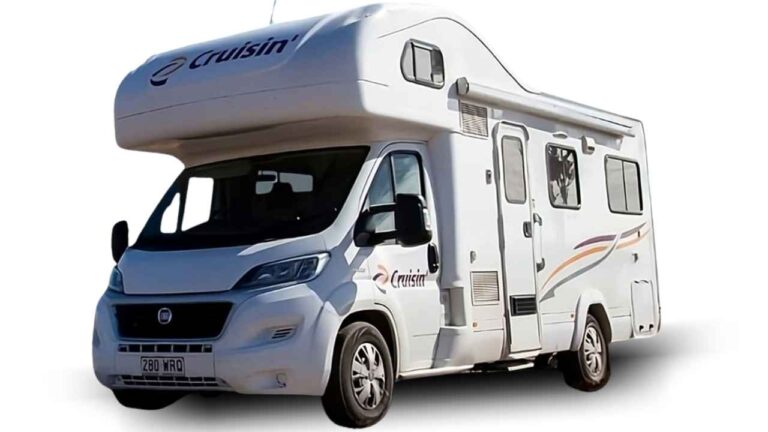 Cruisin Adventurer – 4 Berth