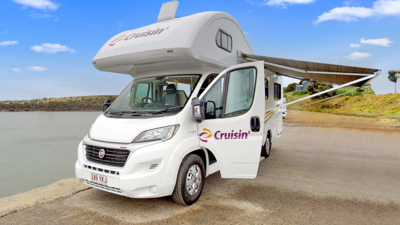 Cruisin Seeker - 4 Berth Exterior With Awning