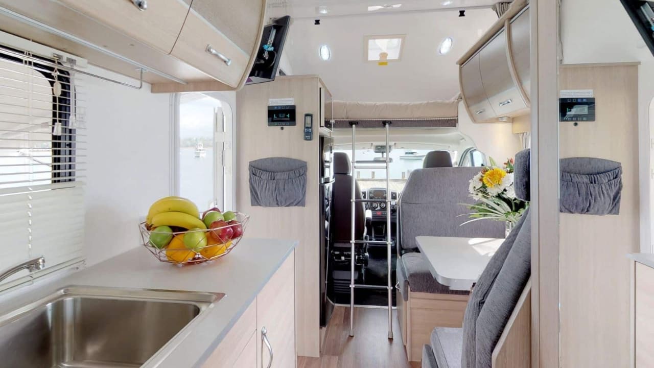 Cruisin Seeker - 4 Berth Interior View 2