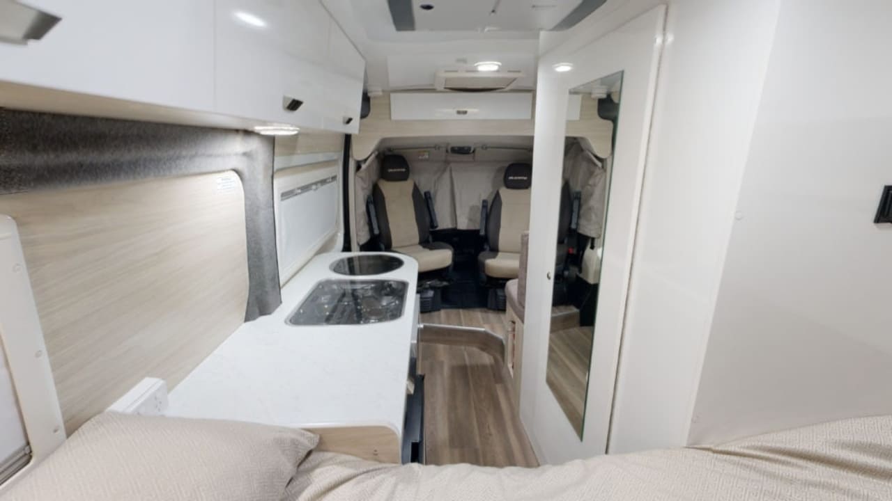 GoCheap Tamar - 2 Berth Interior 5