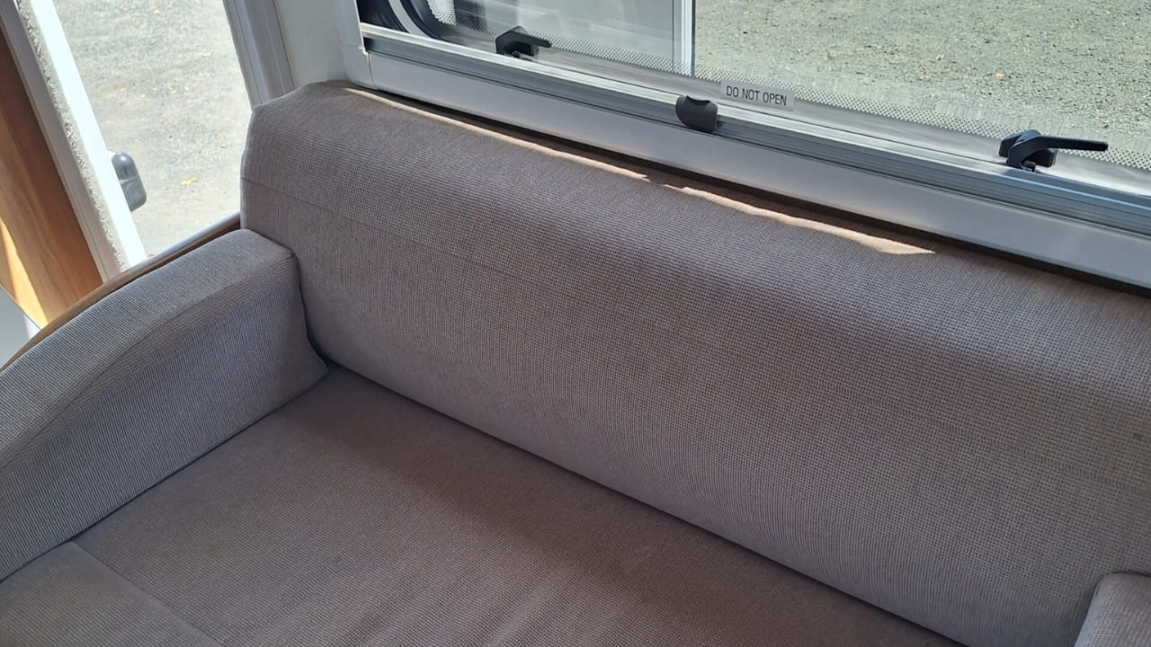 LeisureRent Superior - 4 Berth Interior 3