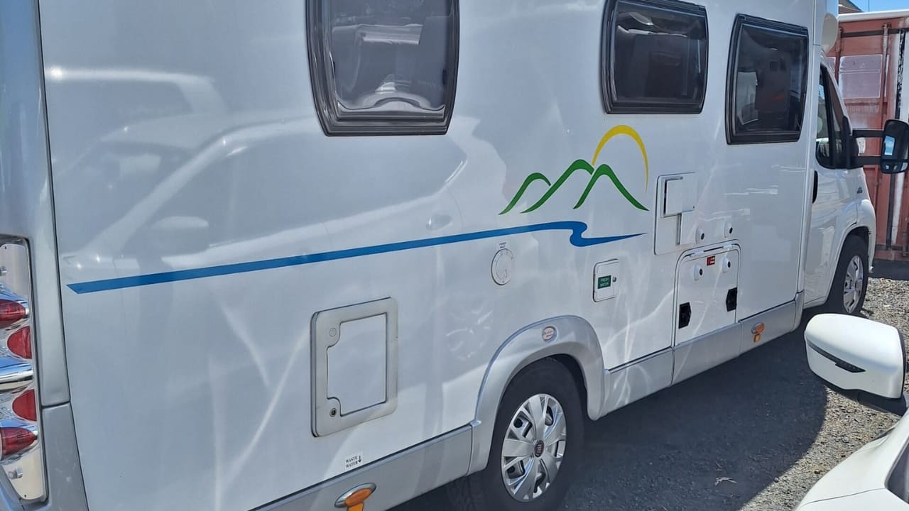 LeisureRent Superior - 4 Berth Side View 1