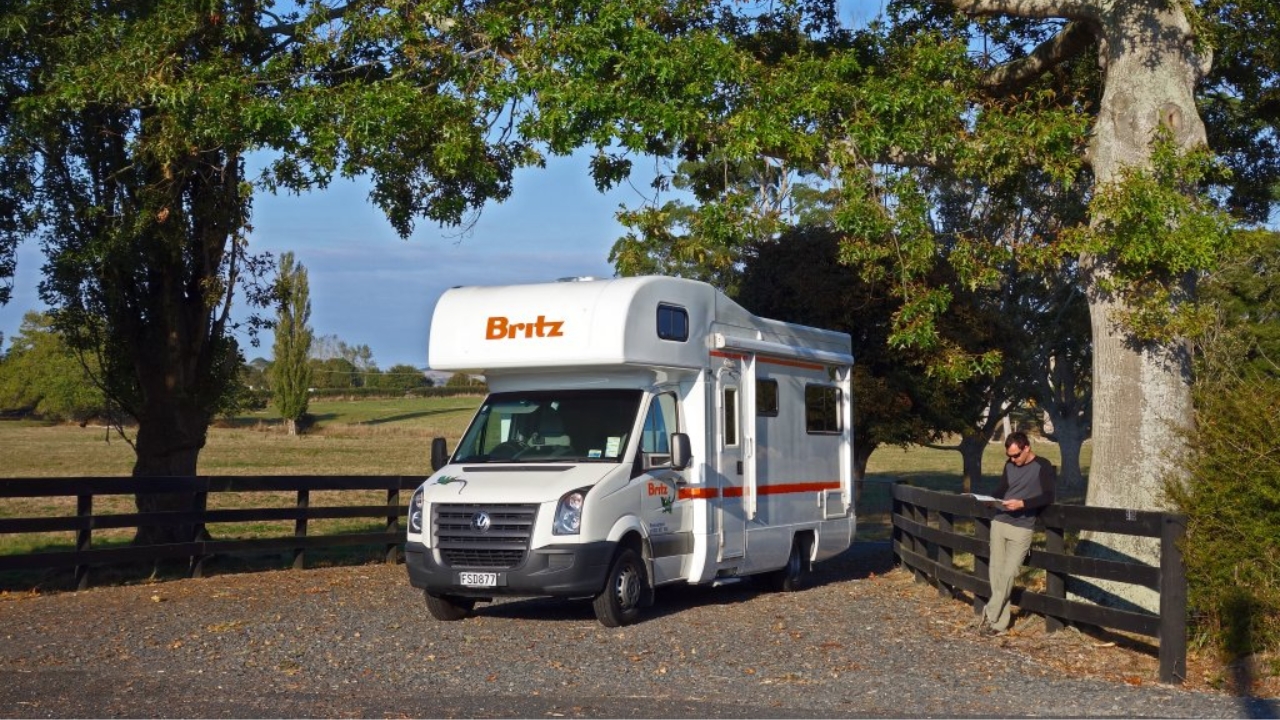 Explorer - 4 Berth Front View