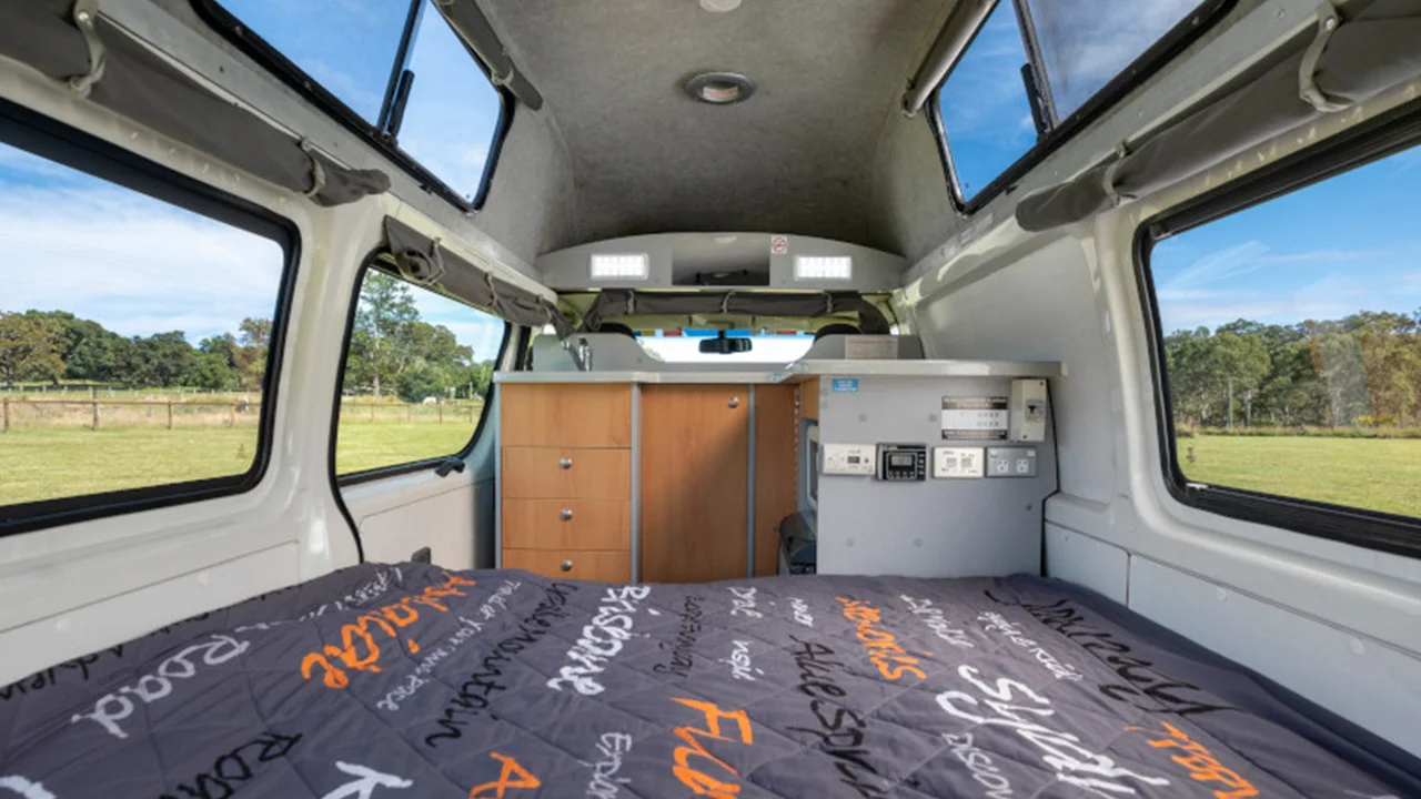 Mighty HiLITE - 2 Berth - bed area 1