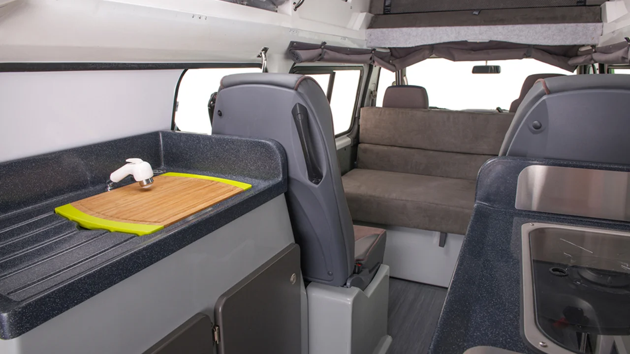 jucy-chilld-sunseeker-4-berth-kitchen-counter-and-seats